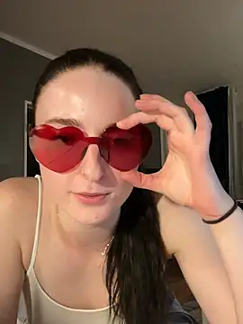 Snowhiite's Live XXX Chat