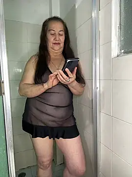 Aura_QS XXX чат на живо