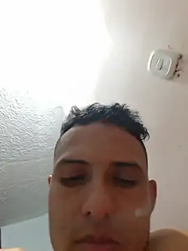 andycalis_97 Webcam show