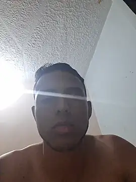 andycalis_97 Webcam Show
