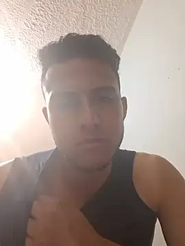 andycalis_97 Webcam show