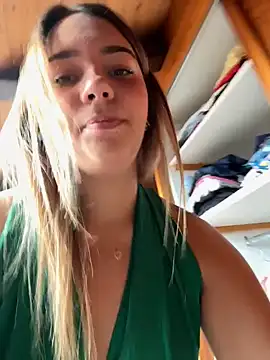 Naomi-Klein Webcamshow