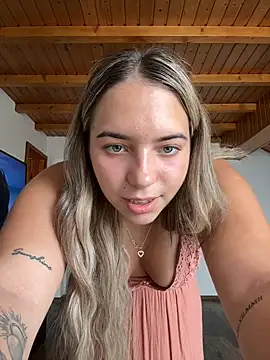 Naomi-Klein webcam show