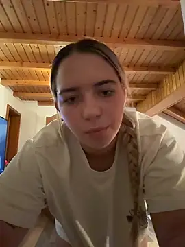 Naomi-Klein – webcam-show
