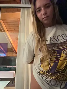 Naomi-Klein Webcam-Show