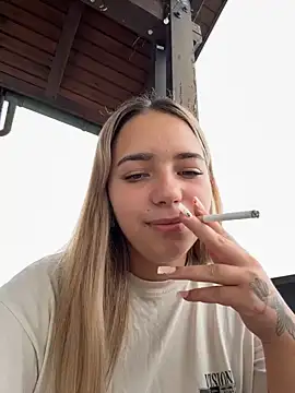 Naomi-Klein webcam show