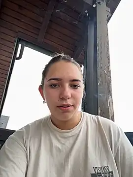 Chat +18 de Naomi-Klein ao vivo