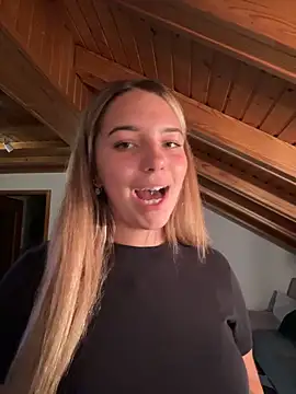 Naomi-Klein Webcamshow