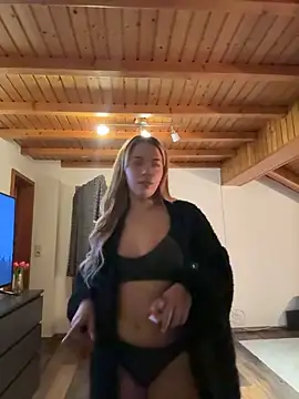 Naomi-Klein – webcam-show