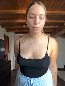 Naomi-Klein Webcam show