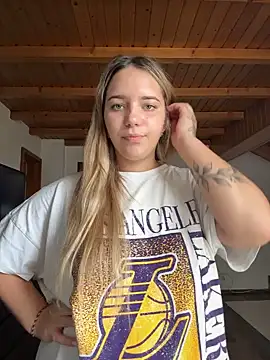 Naomi-Klein Webcam-Show