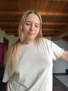 Naomi-Klein Webcam-Show