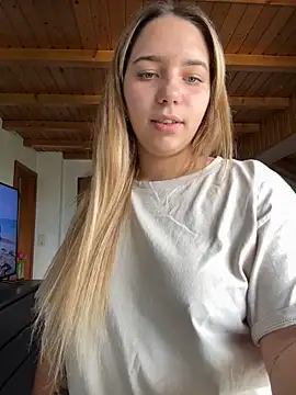 Naomi-Klein's Live XXX Chat