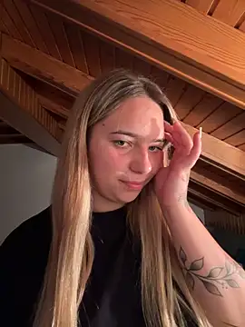 Naomi-Klein Webcam-Show