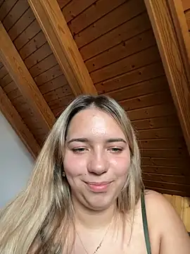 Naomi-Klein Webcam-Show