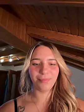 Naomi-Klein – webcam-show