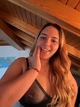 Naomi-Klein Live XXX-Chat