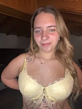Naomi-Klein Webcam-Show