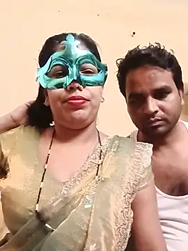 Indiansexycouple1 Show in webcam