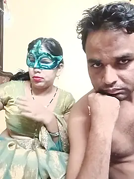 Indiansexycouple1 webcam show