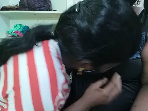tamil_pudhukavithai Webcam-Show