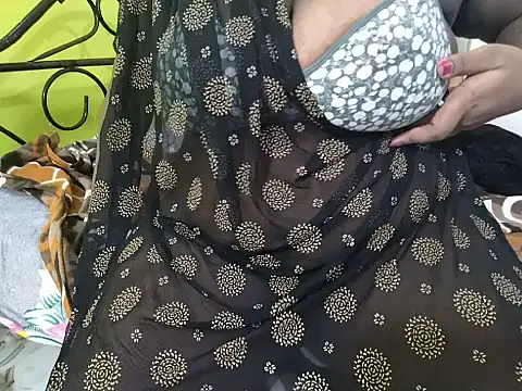 tamil_pudhukavithai's Webcam Show