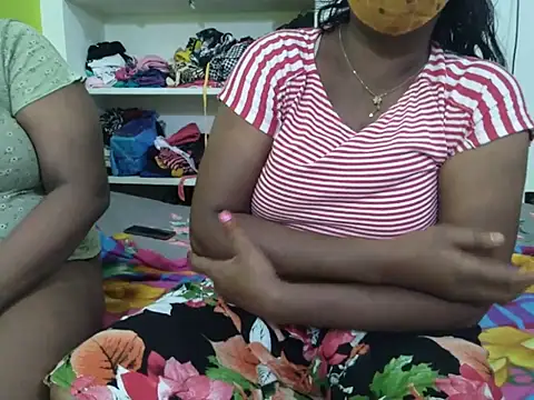 tamil_pudhukavithai's Webcam Show