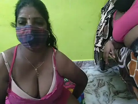 tamil_pudhukavithai's Webcam Show