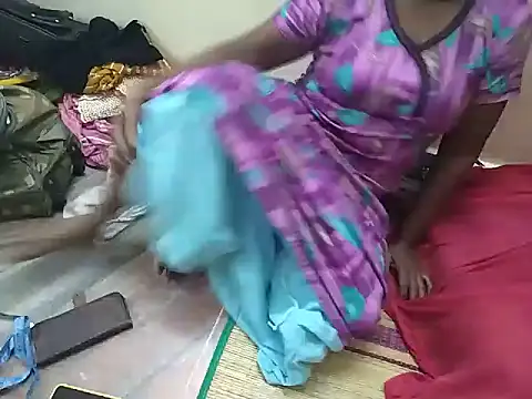 โชว์เว็บแคมของ tamil_pudhukavithai