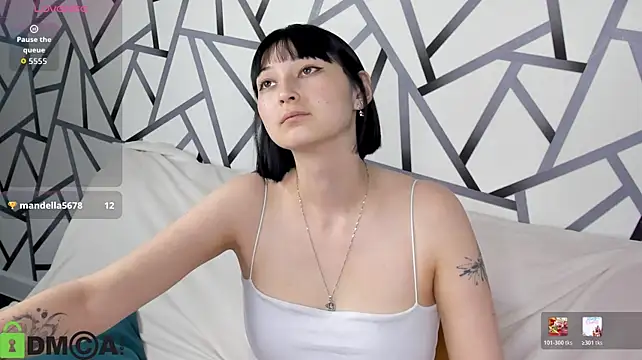Ella_Barn's Webcam Show