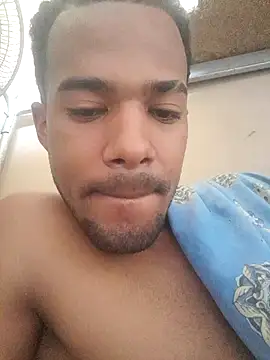 Show modela 21mandingom na web-kameri