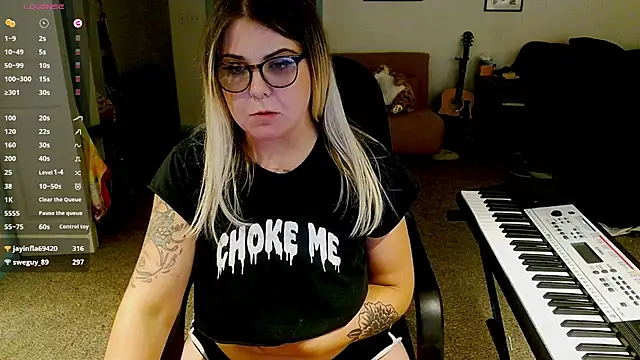 beccalubov's Webcam Show