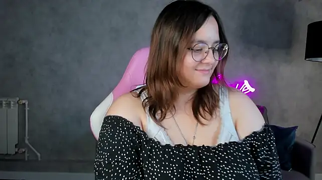 แชท XXX สดของ Alica_Keller