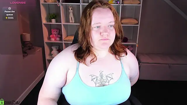 Chat +18 de Angela_Cole ao vivo
