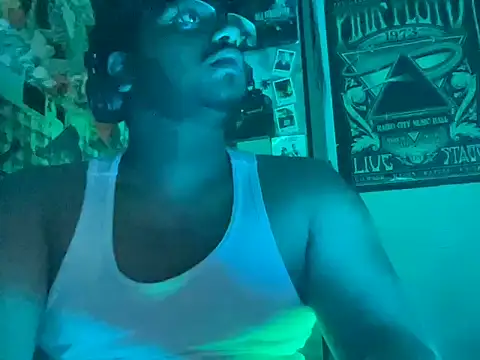 sexy_delhi_boy webkamerás műsora