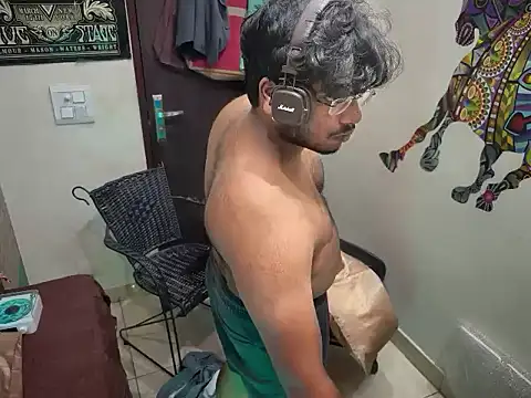sexy_delhi_boyのウェブカメラショー