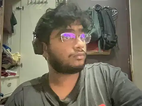 sexy_delhi_boy Adlı Modelin Web Kamerası Şovu