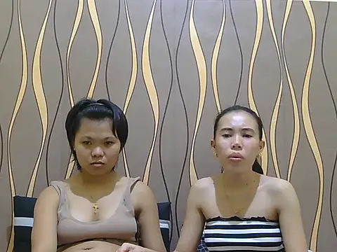 2sweetladies Adlı Modelin Web Kamerası Şovu