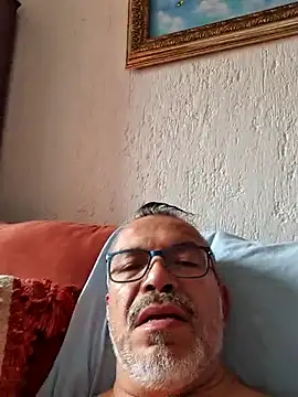 cared72 webcam show