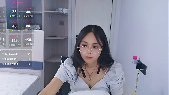 yishan-22 网络视讯表演
