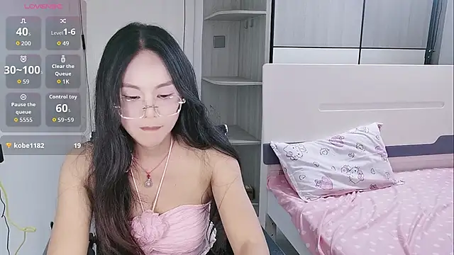 yishan-22's Live XXX Chat