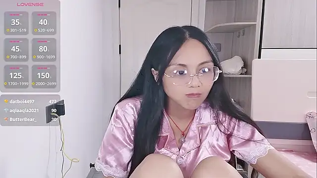 XXX chat uživo modela yishan-22
