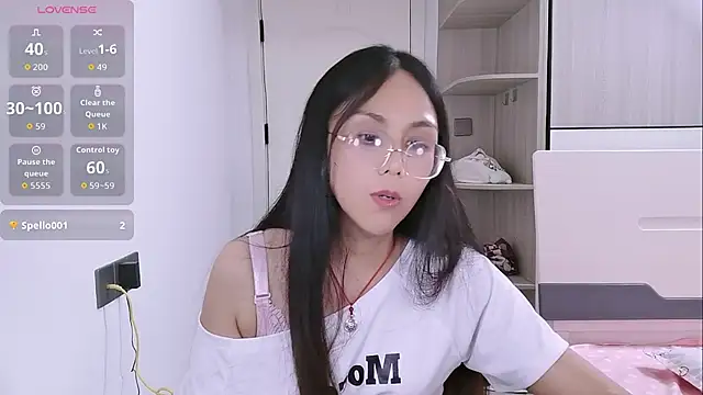 yishan-22's Live XXX Chat