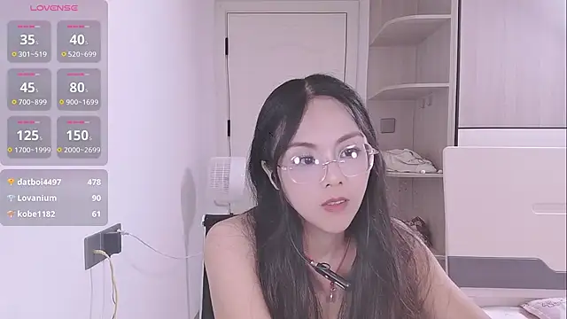 yishan-22 Show Webcam