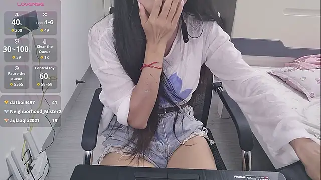 Chat XXX en directo de yishan-22