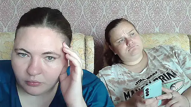 Вебкам-шоу AlbertaAndSharon