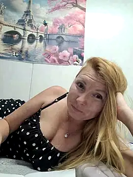 JanyJanys' Live XXX Chat
