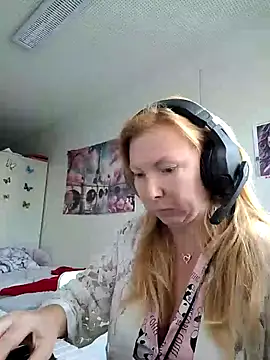 JanyJanys – Kamerová šou