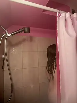 UrHellBri-L's Webcam Show