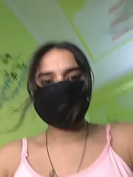 hoti_Komal Show Webcam